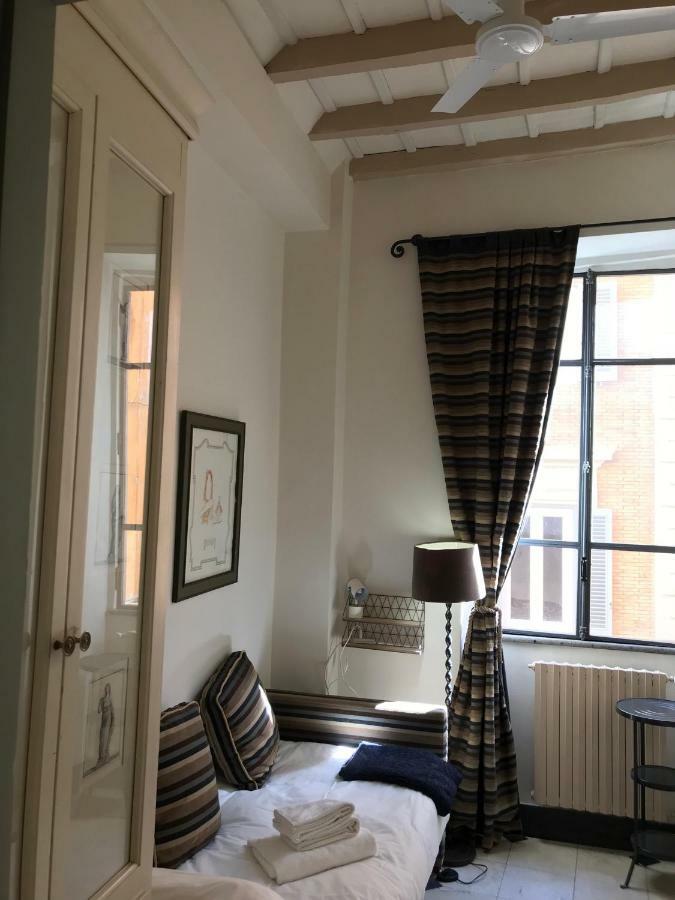 Ferienwohnung La Casa In Vetrina Rom Exterior foto